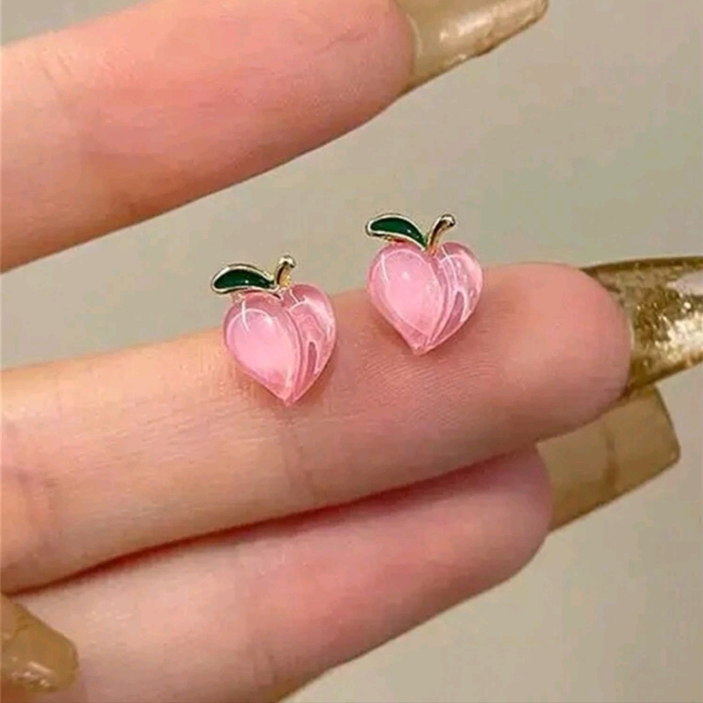 🍑 Dainty Resin Peach Stud Earrings With Stainless Steel Posts (OS)